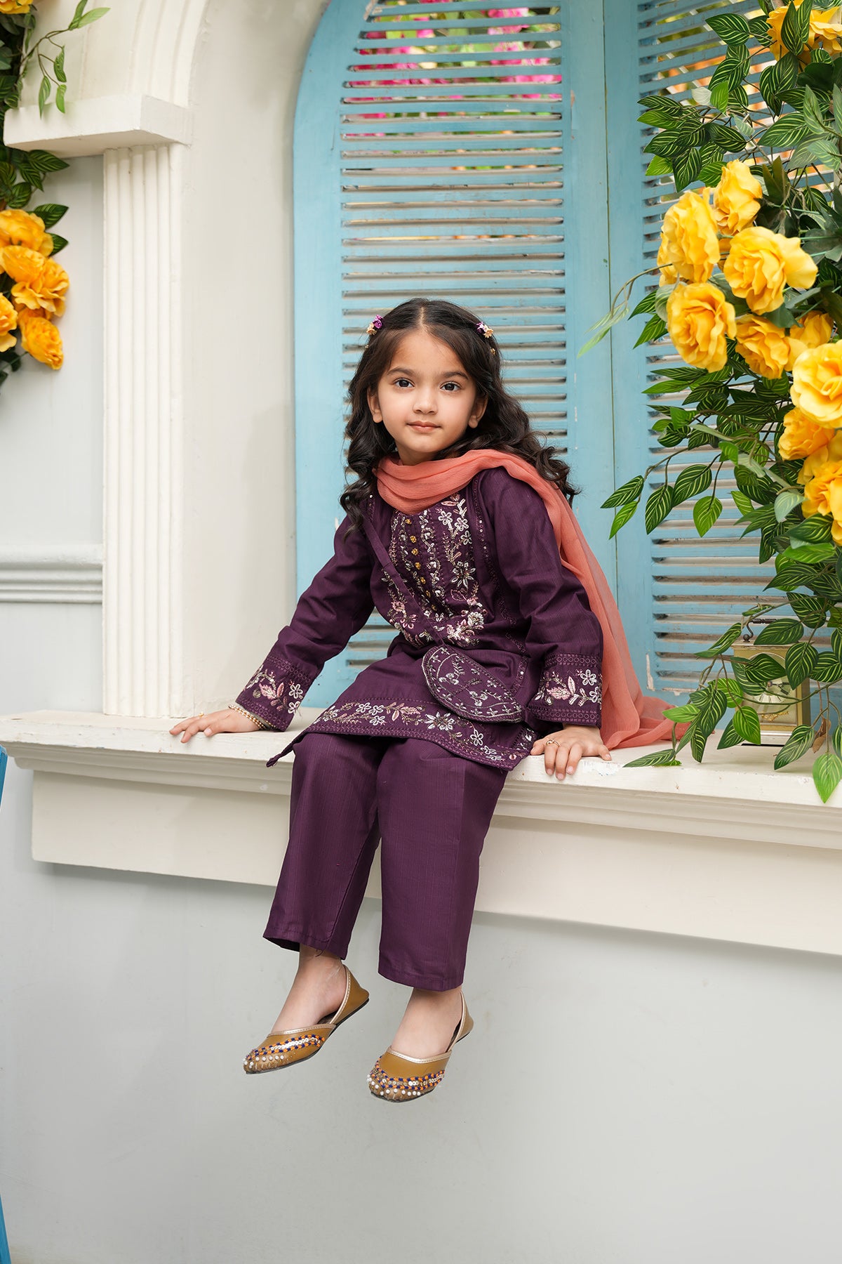 Zoya – Royal Purple Embroidered Festive 4-Pc Set