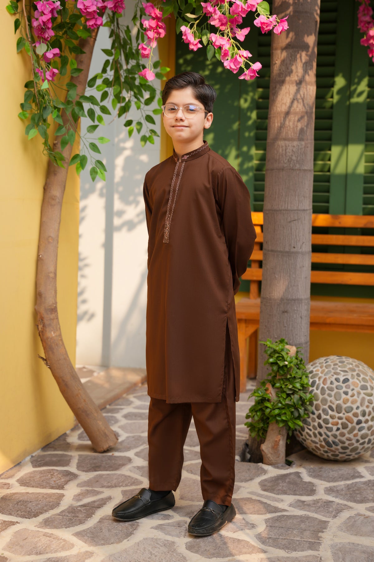 Zayd – Cocoa Brown Embroidered Heritage Set