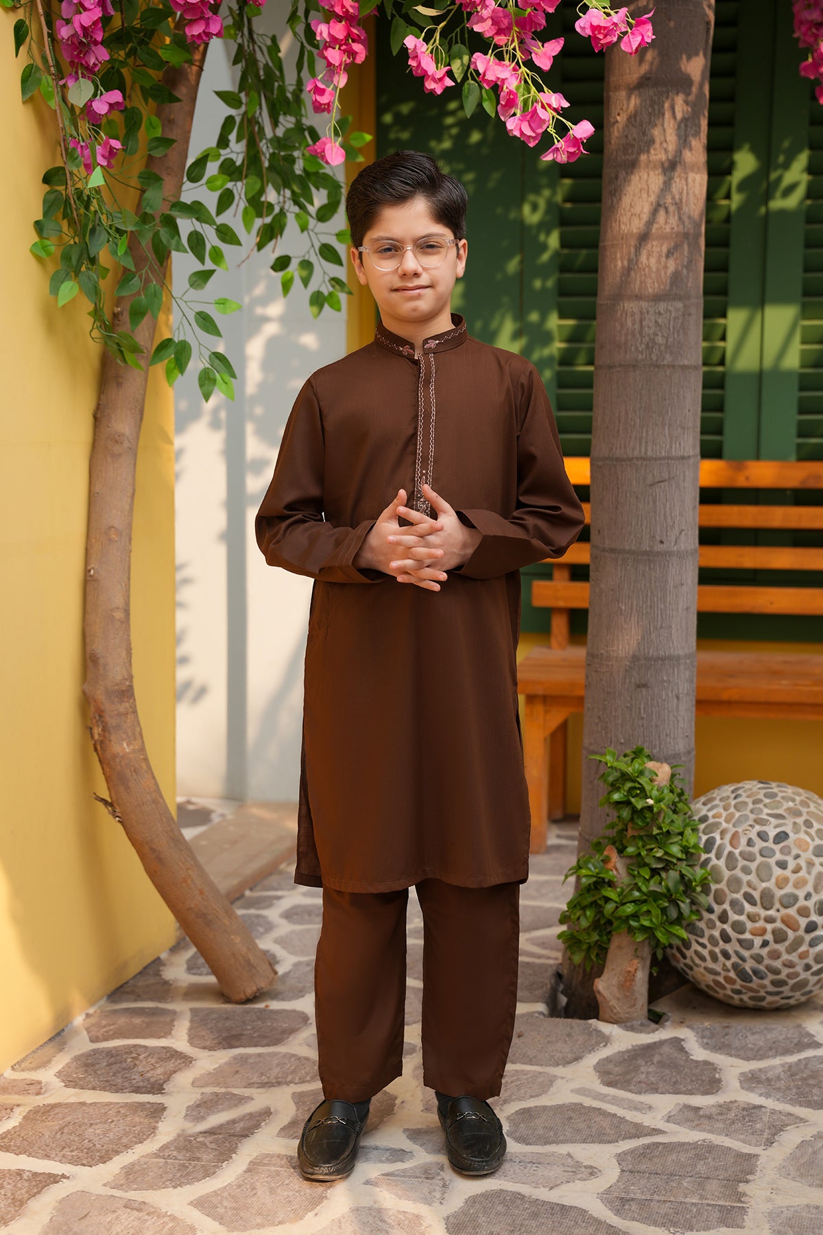 Zayd – Cocoa Brown Embroidered Heritage Set