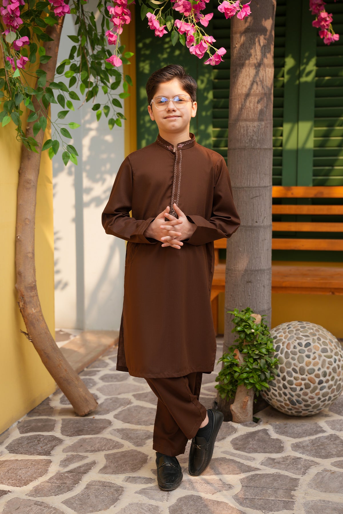 Zayd – Cocoa Brown Embroidered Heritage Set